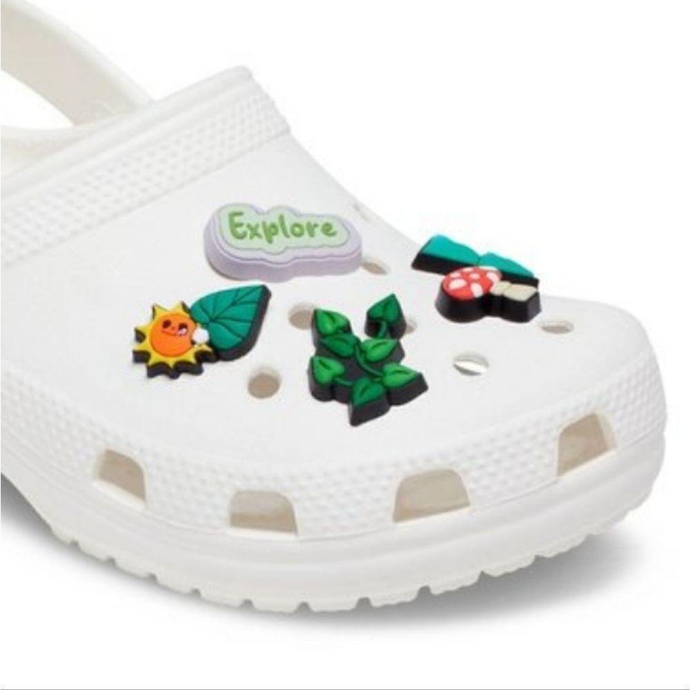 Crocs Uniquely You Jibbitz Unisex Explore 5 Pack Shoe Charms, One Size